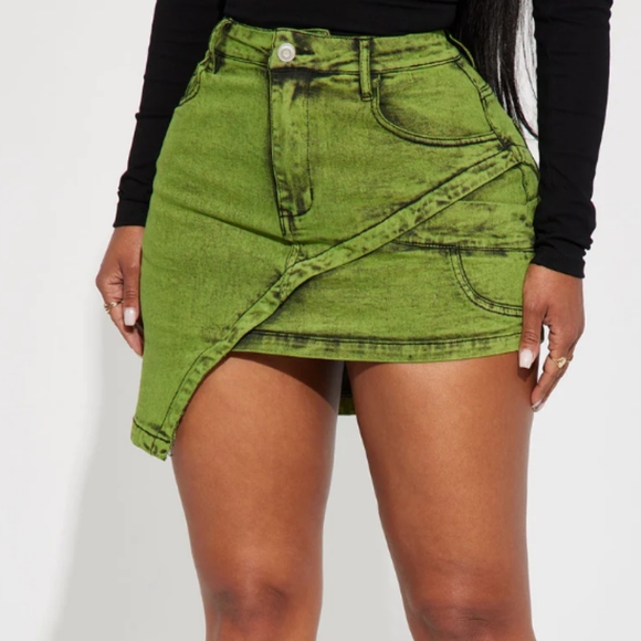 Stretchy mineral wash green denim skirt - Picture 1 of 6